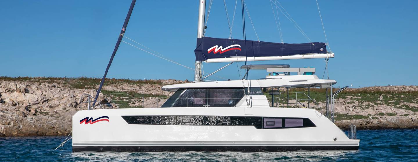Moorings 4200 portside