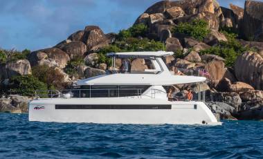 Power Yachts
